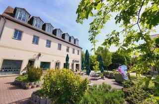 Wohnung mieten in Schloßplatz 2a, 04827 Machern, // Machern am Schloss //sonnige 2 Zimmer // Aufzug //