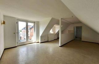 Sozialwohnungen mieten in Elsa-Brandström Straße 49-51, 48249 Dülmen, Für Senioren mit WBS! Charmante 2-Zimmerwohnung im Dachgeschoss mit besonderem Flair