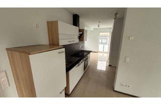 Wohnung mieten in Heilbronner Str. 34, 74252 Massenbachhausen, Moderne 2-Zimmer-Wohnung mit Einbauküche und Balkon