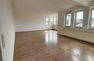Wohnung mieten in Lautenbacher Straße 52, 74172 Neckarsulm, Großzügige & helle 4,5-Zi.-DG-Whg. mit Panoramablick