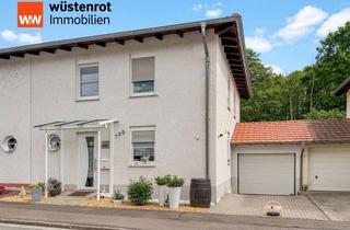 Doppelhaushälfte kaufen in 66440 Blieskastel, Ihr neues Zuhause: Doppelhaushälfte mit kleinem Garten & Garage – Baujahr 2001
