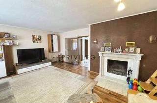 Einfamilienhaus kaufen in 75038 Oberderdingen, Vielseitiges Einfamilienhaus mit Dachterrasse, Sauna und Einliegerwohnungspotenzial in Oberderdingen