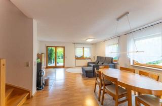Doppelhaushälfte kaufen in 72213 Altensteig, Doppelhaushälfte mit Charme, Kamin, Garten & Sauna – Ihr neues Zuhause in Altensteig-Wart