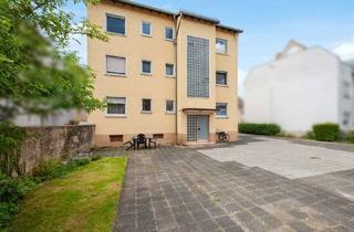 Mehrfamilienhaus kaufen in 63456 Hanau, Mehrfamilienhaus mit 5 Garagen & 3 Wohneinheiten – Ihr Investment in Hanau-Steinheim!
