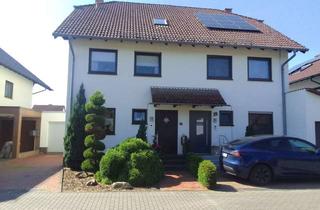 Doppelhaushälfte kaufen in 68519 Viernheim, Doppelhaushälfte mit Garage und Garten in ruhiger Lage