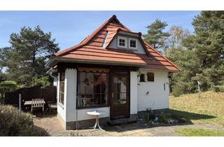 Haus kaufen in 18565 Insel Hiddensee, Insel Hiddensee - Haus in der Heide - komplett saniert !