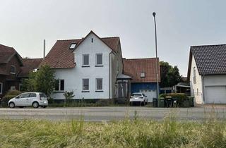 Haus kaufen in 31655 Stadthagen, Solides Wohnhaus mit großem Grundstück und viel Potenzial!