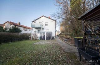 Haus kaufen in 71729 Erdmannhausen, TOP Zustand! Ein Haus mit vielen Möglichkeiten/modernisiertes Dreifamilienhaus in Erdmannhausen