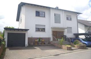 Haus kaufen in 63594 Hasselroth, Gartenliebhaber aufgepasst! Großzügiges Zweifamilienhaus in bevorzugter Wohnlage!