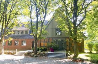 Haus kaufen in Schulenhof, 24113 Molfsee, Der absolute Wohn-Traum: Stilvoll renoviertes Gutshaus auf parkähnlichem Grundstück