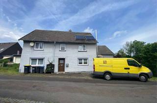 Haus kaufen in 36318 Schwalmtal, Freistehendes Familienheim mit Nebengebäuden Provisionsfrei vom Eigentümer