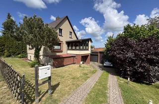 Einfamilienhaus kaufen in Sonnenstraße 3b, 18239 Satow, großes Einfamilienhaus mit 8 Zimmern, ca. 700 m² Grundstück, Terrasse und Balkon, Doppelgarage uvm.