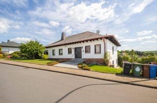Einfamilienhaus kaufen in 56316 Raubach, Freistehendes Einfamilienhaus mit Ausblick über Raubach – großzügiges Wohnen mit Charme!