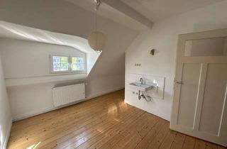 Wohnung kaufen in 64287 Darmstadt, seltene Gelegenheit !! Altbauwohnung mit Sanierungsbedarf- direkt am Woog !!