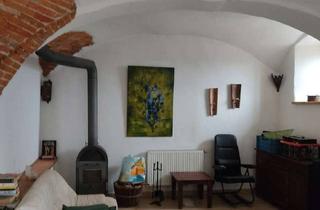 Bauernhaus kaufen in 92665 Altenstadt, Liebevoll renoviertes Bauernhaus mit Charme + Sanierungsobjekt als Bonus