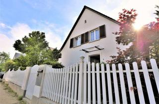 Villa kaufen in 64287 Darmstadt, SCHWIND IMMOBILIEN - Stadtvilla mit Traumgrundstück im Komponistenviertel
