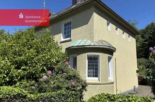 Doppelhaushälfte kaufen in 42477 Radevormwald, Stilvoll wohnen in Radevormwald – Charmante Doppelhaushälfte mit Studio und Dachterrasse