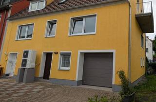 Haus kaufen in 86655 Harburg, Renoviertes Zweifamilienhaus im Ortskern von Harburg