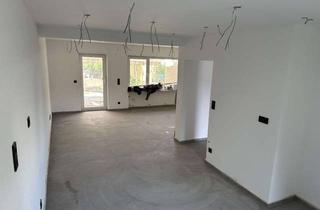 Haus mieten in 63110 Rodgau, Erstbezug nach Kernsanierung! Doppelhaushälfte mit 5 Zi., 3 Bädern, Keller, Garage in Rodgau-NiederR