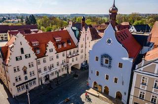Anlageobjekt in 93326 Abensberg, Anlage für die Zukunft – historisches Mehrfamilienhaus in Abensberg mit Baugenehmigung für Anbau