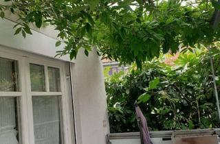 Immobilie mieten in Gerbergasse, 85049 Ingolstadt, Möblierte 2 ZKB mit zauberhaftem Balkon mitten in der Altstadt Ingolstadts
