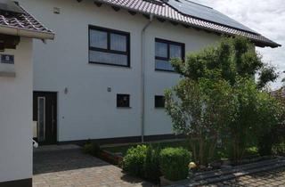 Einfamilienhaus kaufen in 84453 Mühldorf, Anspruchsvolles Wohnen in bester Lage (EFH plus ELW im DG)