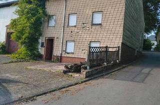 Einfamilienhaus kaufen in 54689 Dahnen, Dahnen - Einseitig angebautes Einfamilienhaus, sanierungsbedürftig