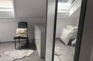 Wohnung kaufen in 73579 Schechingen, Schechingen - 2 Zimmer Dachgeschosswohnung zu verkaufen