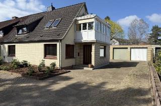 Doppelhaushälfte kaufen in 27404 Zeven, Zeven - Doppelhaushälfte in Norderstedt mit Potenzial - von Privat