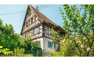 Haus kaufen in 72658 Bempflingen, Bempflingen - Historisches Fachwerkhaus: Das Schlössle mit Geschichte & Potenzial wartet auf neue Eigentümer