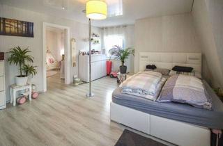 Wohnung kaufen in 75323 Bad Wildbad, Charmante 4-Zimmer-Dachgeschosswohnung mit Balkon in ruhiger Lage von Bad Wildbad