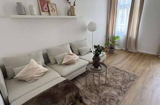 Wohnung mieten in Schiestlstraße, 97080 Grombühl, Renovierte & möblierte 1-Zimmer-Altbauwohnung mit Einbauküche