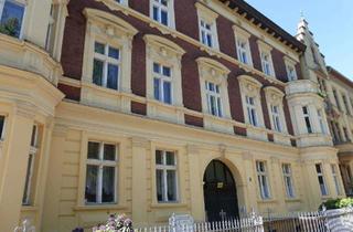 Wohnung mieten in Franz-Künstler-Straße 15, 16816 Neuruppin, Attraktive 3-Zimmer-Wohnung mit Garage in zentraler Lage von Neuruppin zu vermieten