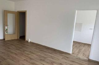 Wohnung mieten in Hermann-Duncker-Straße, 39387 Oschersleben, Alles neu! Wohnen mit Balkon im Erdgeschoss