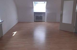 Wohnung mieten in Lützowstr. 132, 42653 Gräfrath, attraktive Dachgeschosswohnung in Gräfrath