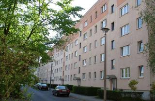 Wohnung mieten in Karl-F.-Friccius-Straße 15, 39576 Stendal, 3-Raum-Wohnung, sofort vermietbar