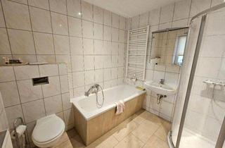 Haus kaufen in 08396 Waldenburg, Charmantes Sanierungsobjekt mit Potenzial – historisches Wohnhaus in ruhiger Seitenstraße