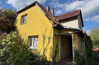 Einfamilienhaus kaufen in 34466 Wolfhagen, /// Einfamilienhaus mit Renovierungsbedarf oder Baugrundstück für Projektentwickler in gesucht