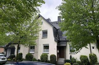 Doppelhaushälfte kaufen in Josefstraße 34, 45772 Marl, Doppelhaushälfte in Marl-Hüls mit großem Garten und Garage