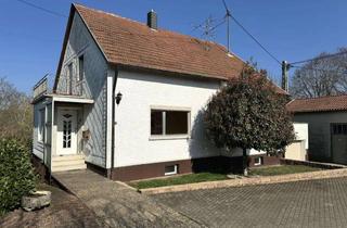 Einfamilienhaus kaufen in 66798 Wallerfangen, Freistehendes Einfamilienhaus in ruhiger Lage von Wallerfangen-St. Barbara!