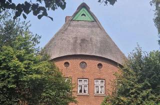 Haus kaufen in 25336 Elmshorn, Einzigartiges historisches Reetdachhaus mit Ausbaumöglichkeiten für mehr Wohnraum