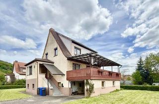 Haus kaufen in Am Sportplatz, 98634 Wasungen, großzügiges EFH mit Garage, Keller und tollem Garten im Herzen von Wasungen zu verkaufen