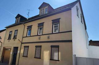 Mehrfamilienhaus kaufen in 61231 Bad Nauheim, Zweifamilienhaus in zentraler Lage - viele Nutzungsmöglichkeiten mit ca. 247 m² Wfl.