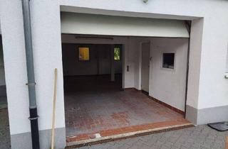 Gewerbeimmobilie mieten in Hilchenbacher Straße, 57399 Kirchhundem, Garage, Lagerhalle, 100 m² ab sofort zu mieten,