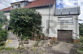 Anlageobjekt in 36100 Petersberg, 3-Familienhaus mit Entwicklungspotenzial in guter Lage