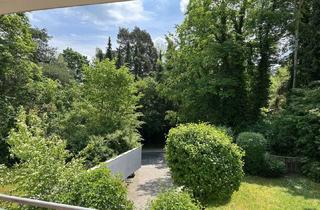 Wohnung kaufen in 82049 Pullach, Rarität - Pullach / Großhesselohe - helle, großzügige Wohnung auf parkähnlichem Grundstück