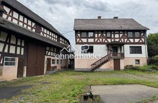 Bauernhaus kaufen in 34630 Gilserberg, Charmantes Fachwerkhaus / Bauernhaus mit anliegenden Scheunen in idyllischer Lage