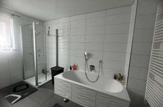 Wohnung mieten in Oberlandstraße 16, 63911 Klingenberg, Stilvolle, neuwertige 4-Raum-Erdgeschosswohnung mit geh. Innenausstattung mit Balkon und EBK