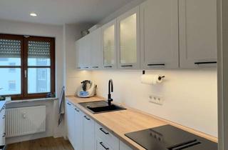 Wohnung mieten in 92637 Rehbühl, Modernisierte 3-Raum-Wohnung mit Balkon und Einbauküche in Weiden