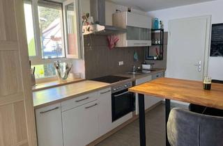 Wohnung mieten in 71409 Schwaikheim, Exklusive, sanierte 2-Raum-EG-Wohnung mit geh. Innenausstattung, Terrasse 2 und EBK in Schwaikheim